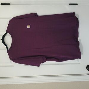 Women's Carhartt top